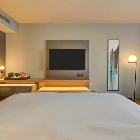 Doubletree By Hilton Porto Alegre