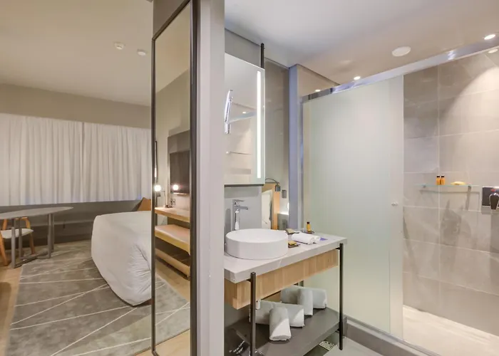 Doubletree By Hilton 5*