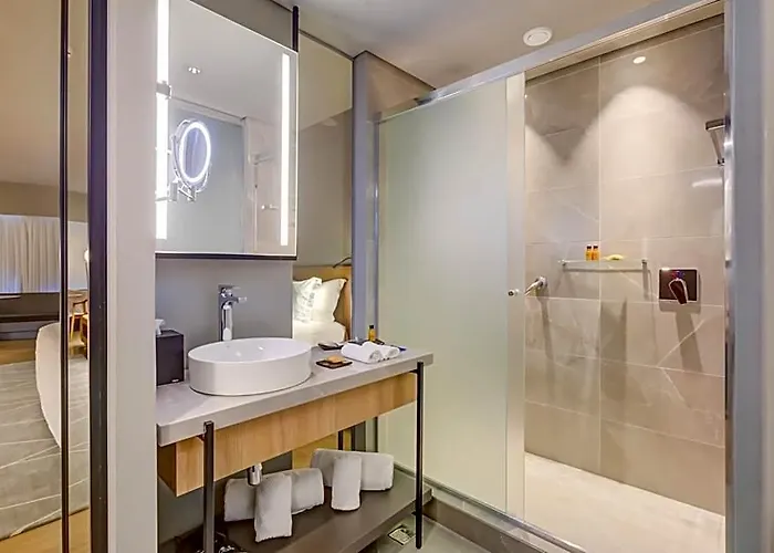 Doubletree By Hilton 5*